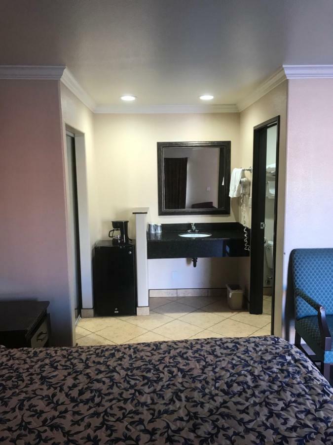 Hyland Motel La Habra Buitenkant foto